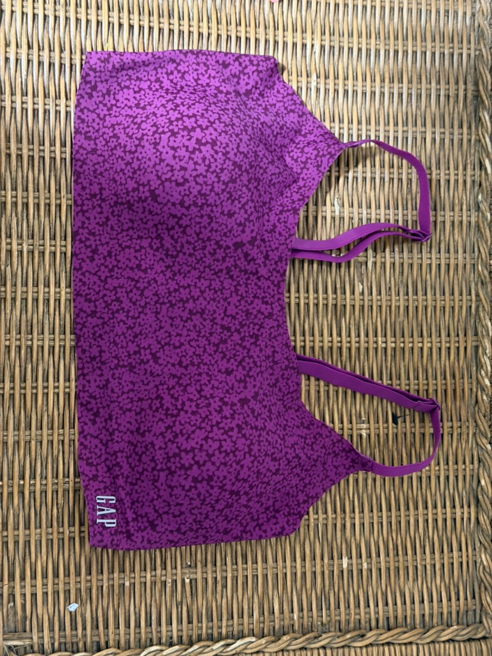 Gap. Purple Leopard Print Seamless Wireless Barlette. Sz. M